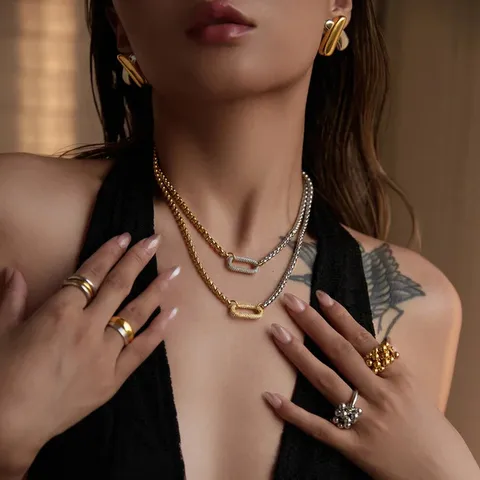 Punkid Necklace