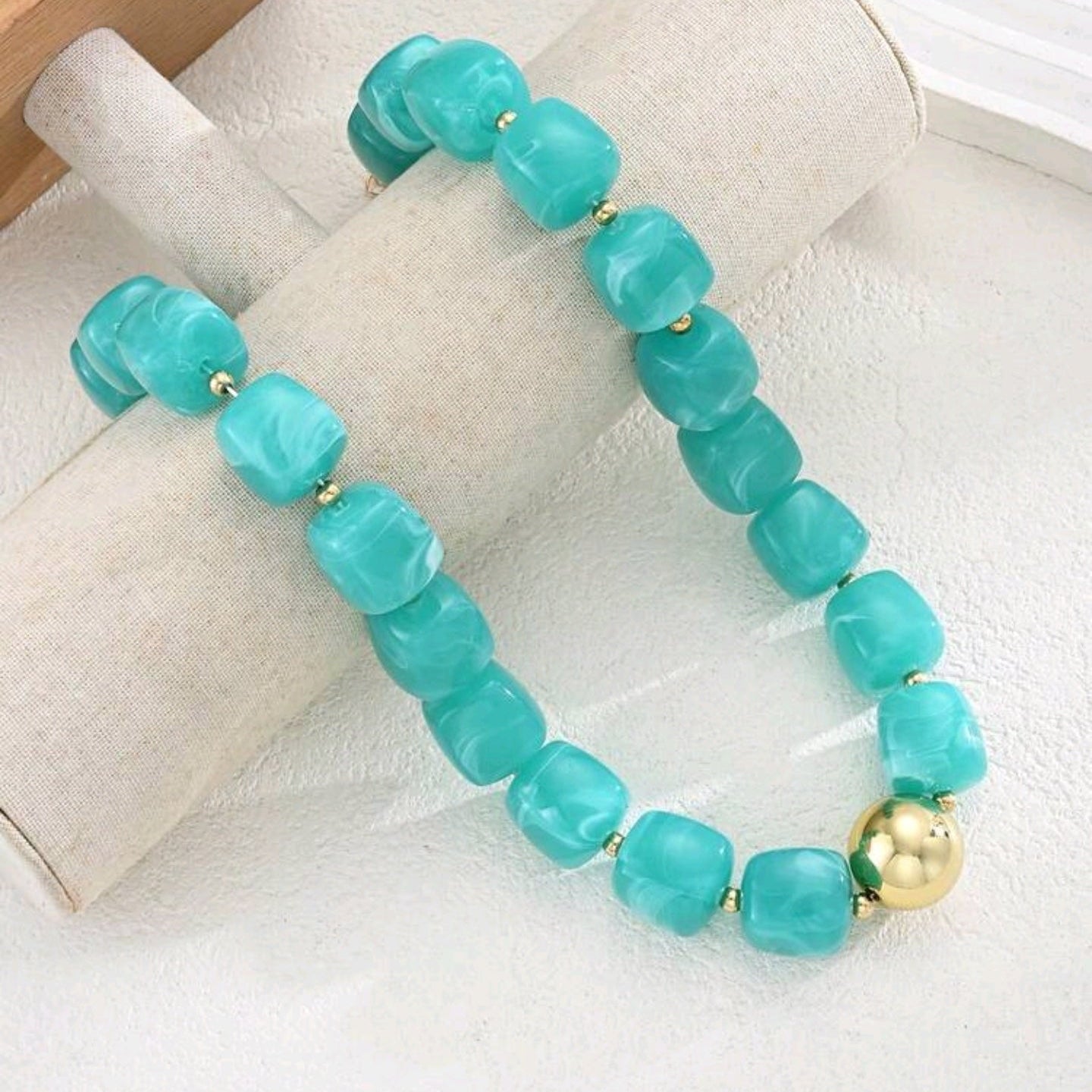 Res Gold Necklace