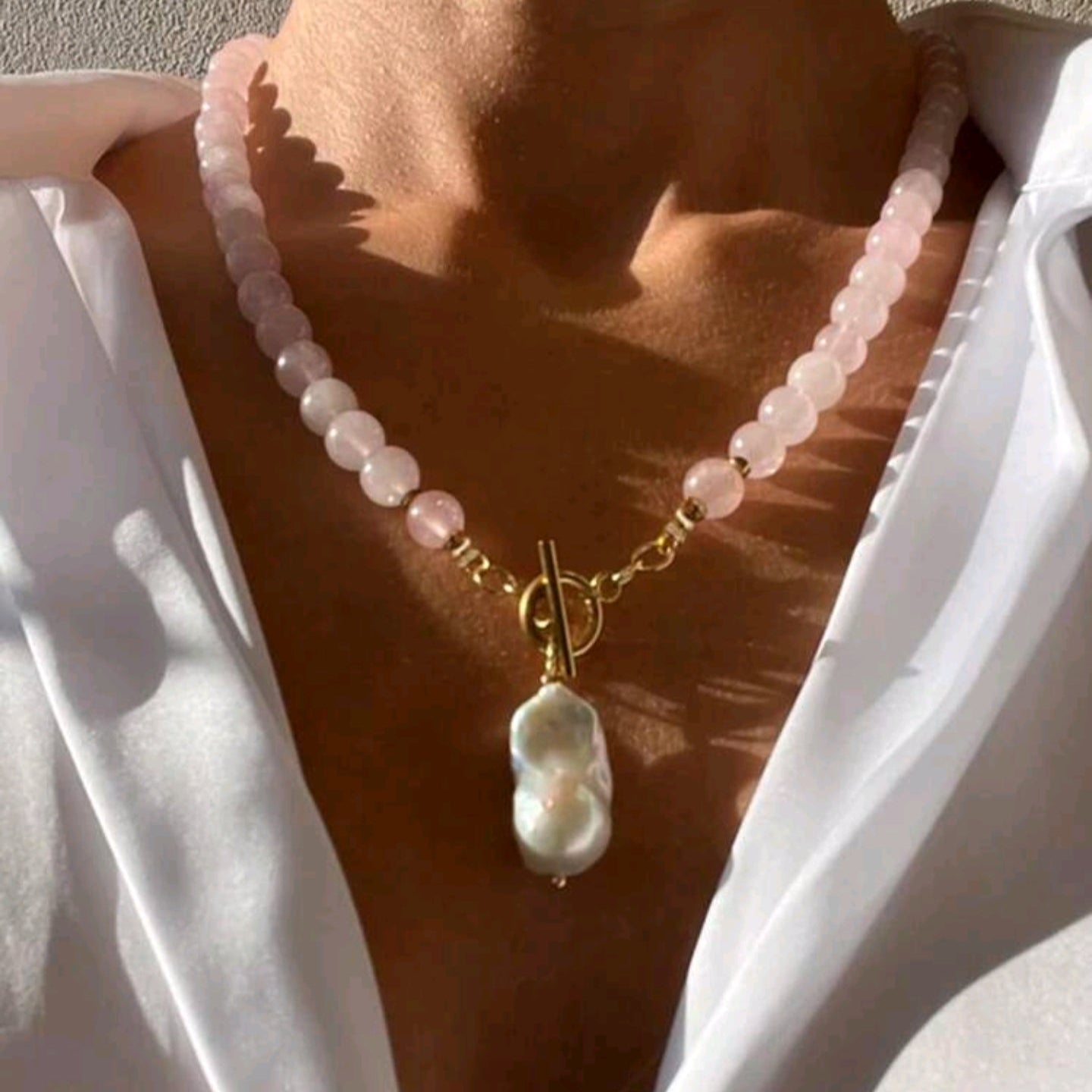 Pearl Color Dot Necklace