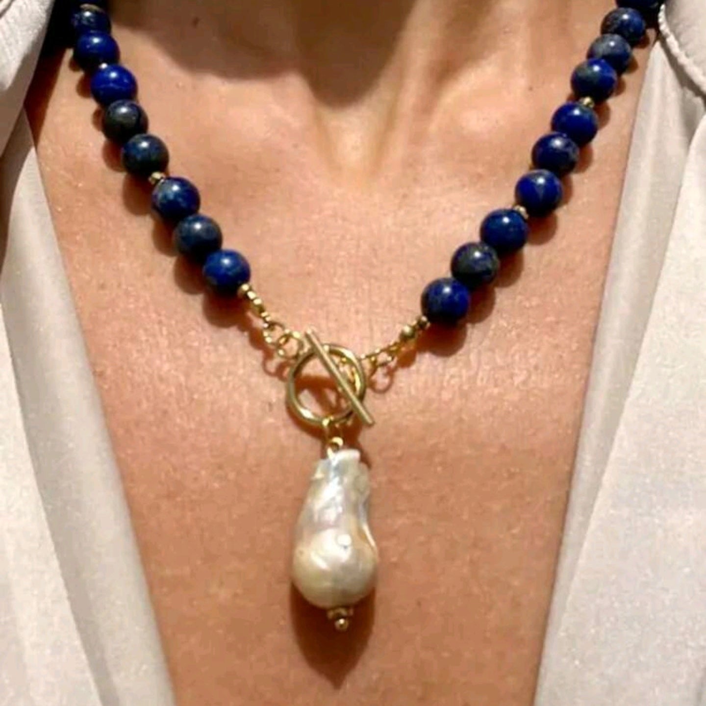 Pearl Color Dot Necklace