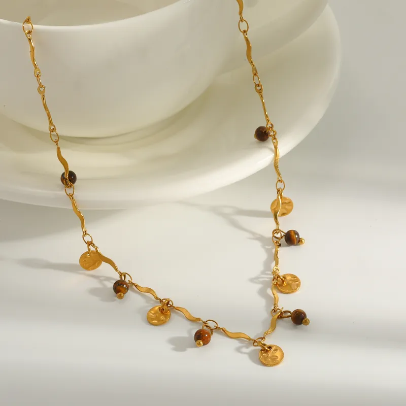 Vacio Necklace