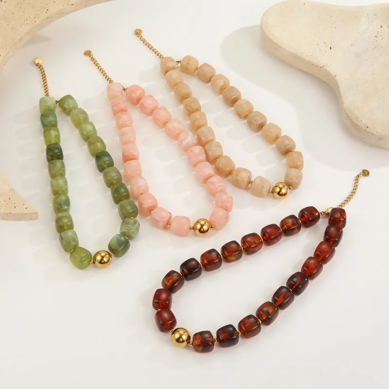 Res Gold Necklace