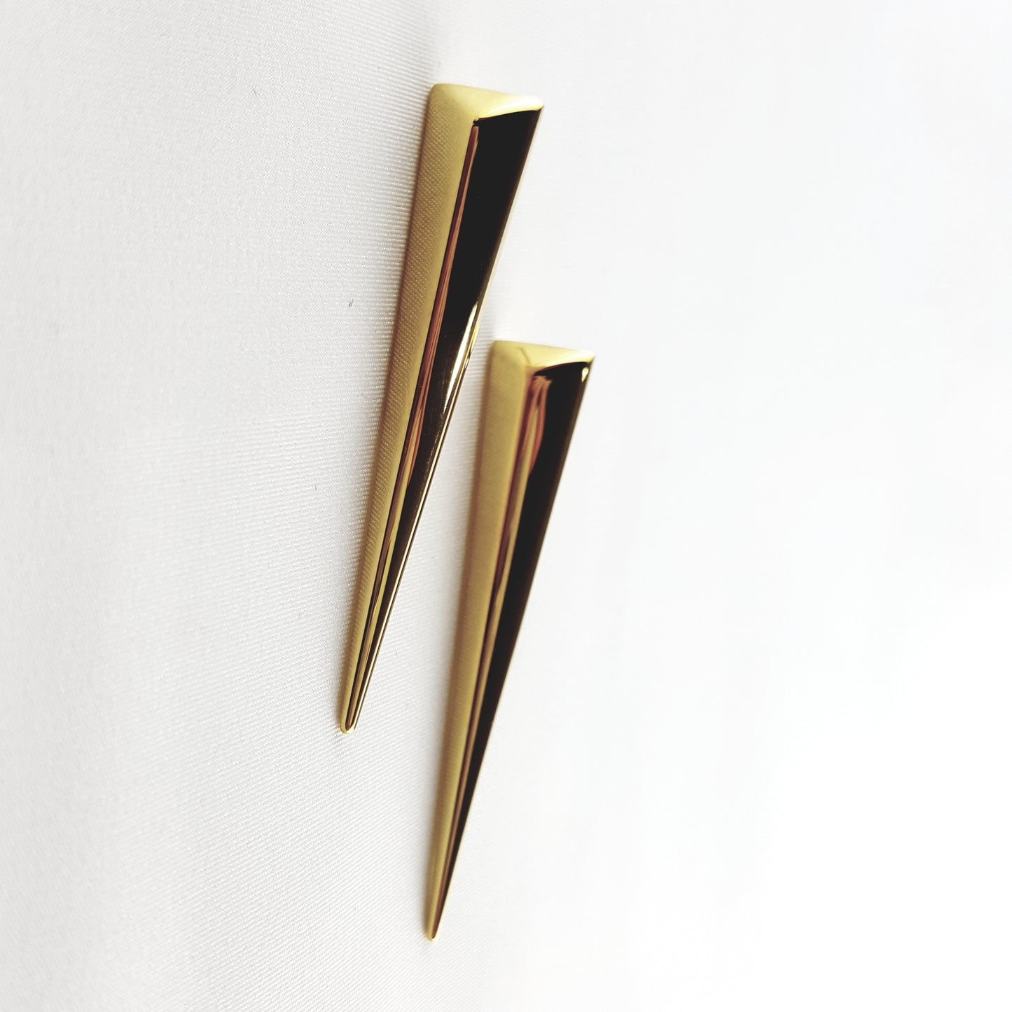 Accesorios de moda Aretes en tendencia fashion - Encuentralos en Lorela