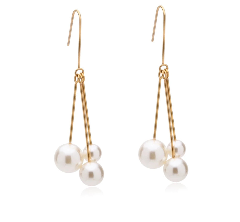 Accesorios de moda Aretes en tendencia fashion - Encuentralos en Lorela