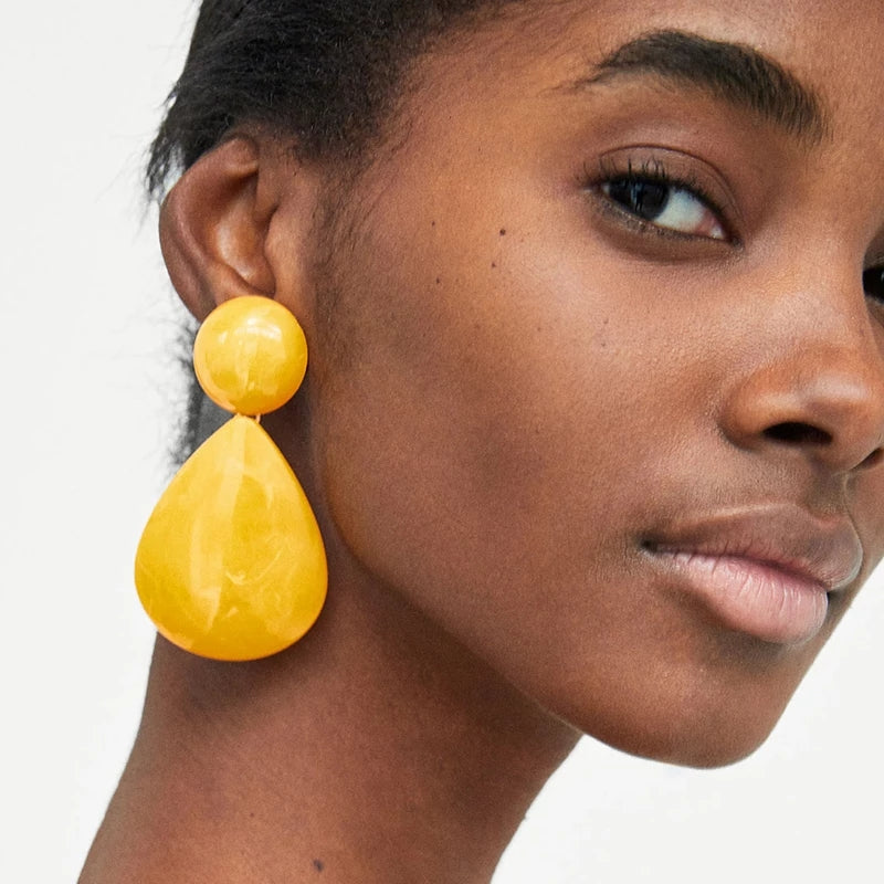 Accesorios de moda Aretes en tendencia fashion - Encuentralos en Lorela
