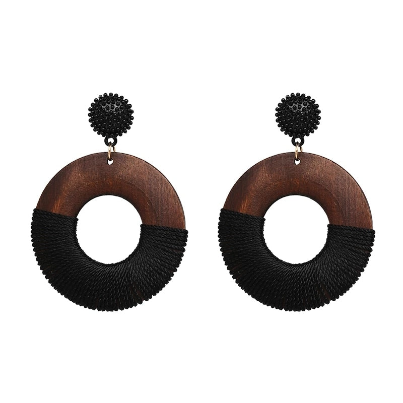Accesorios de moda Aretes en tendencia fashion - Encuentralos en Lorela