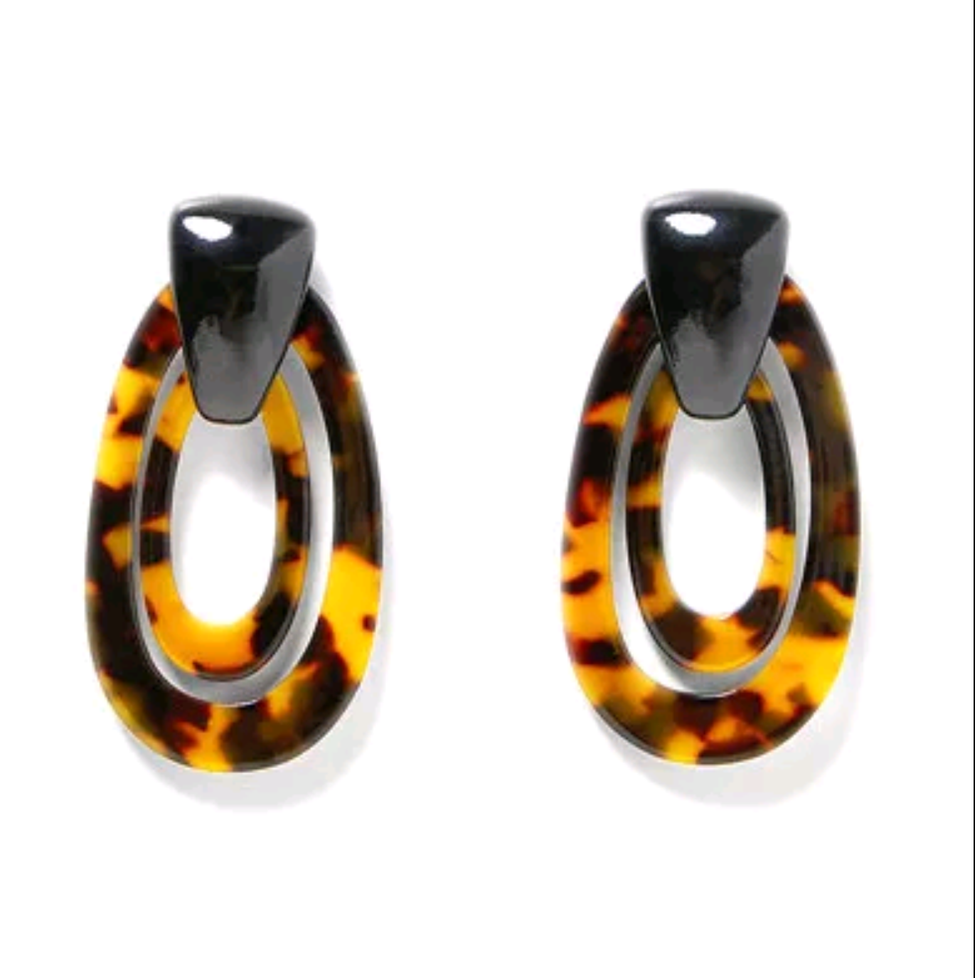 Accesorios de moda Aretes en tendencia fashion - Encuentralos en Lorela