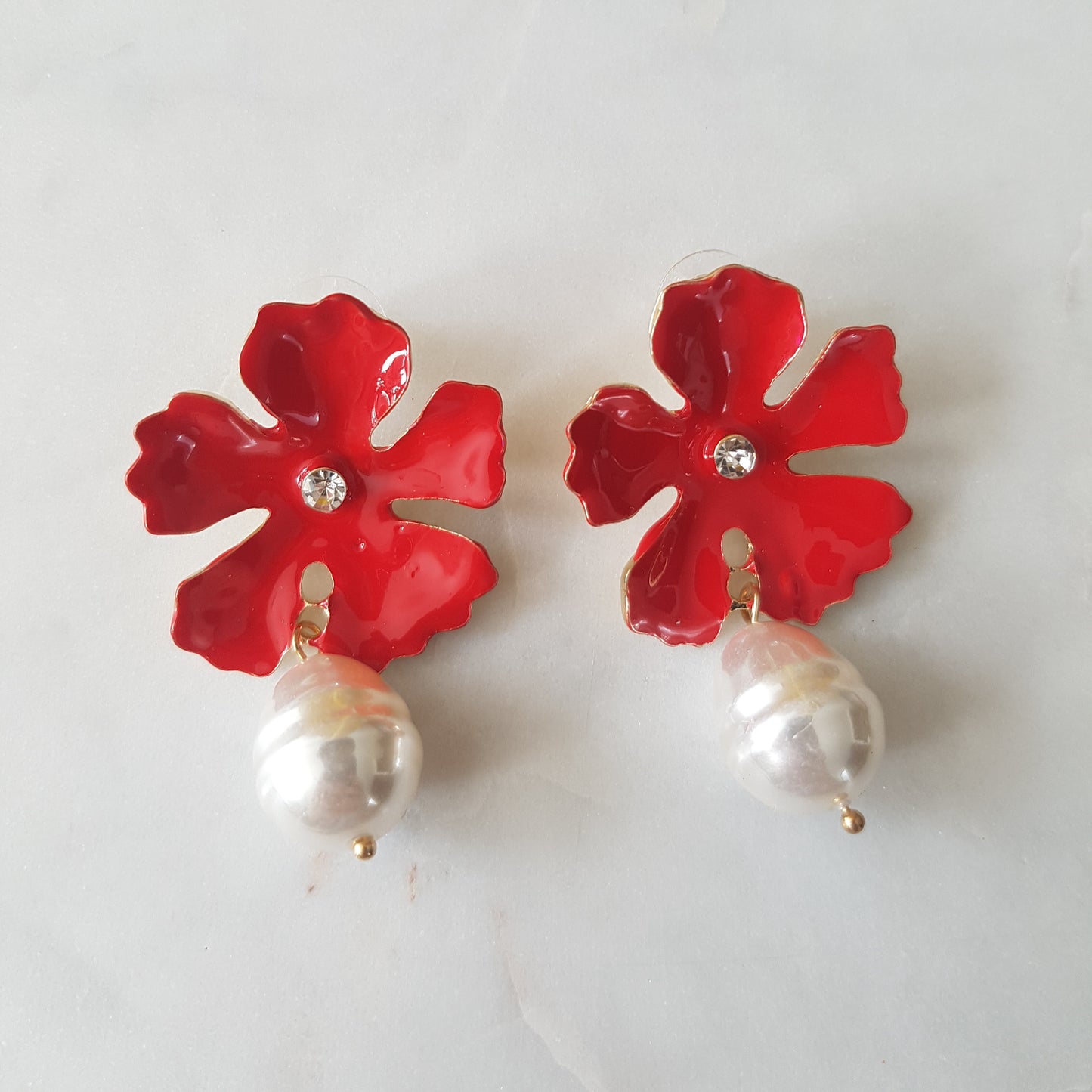 Margote Pearl Earring