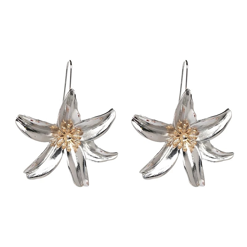 Accesorios de moda Aretes en tendencia fashion - Encuentralos en Lorela
