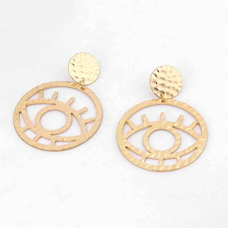 Accesorios de moda Aretes en tendencia fashion - Encuentralos en Lorela