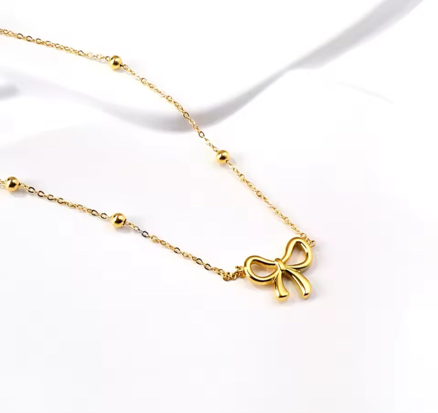 Bow Bow Necklace