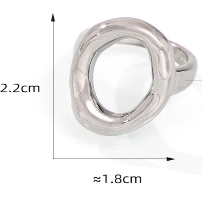 Oval Hueco Ring