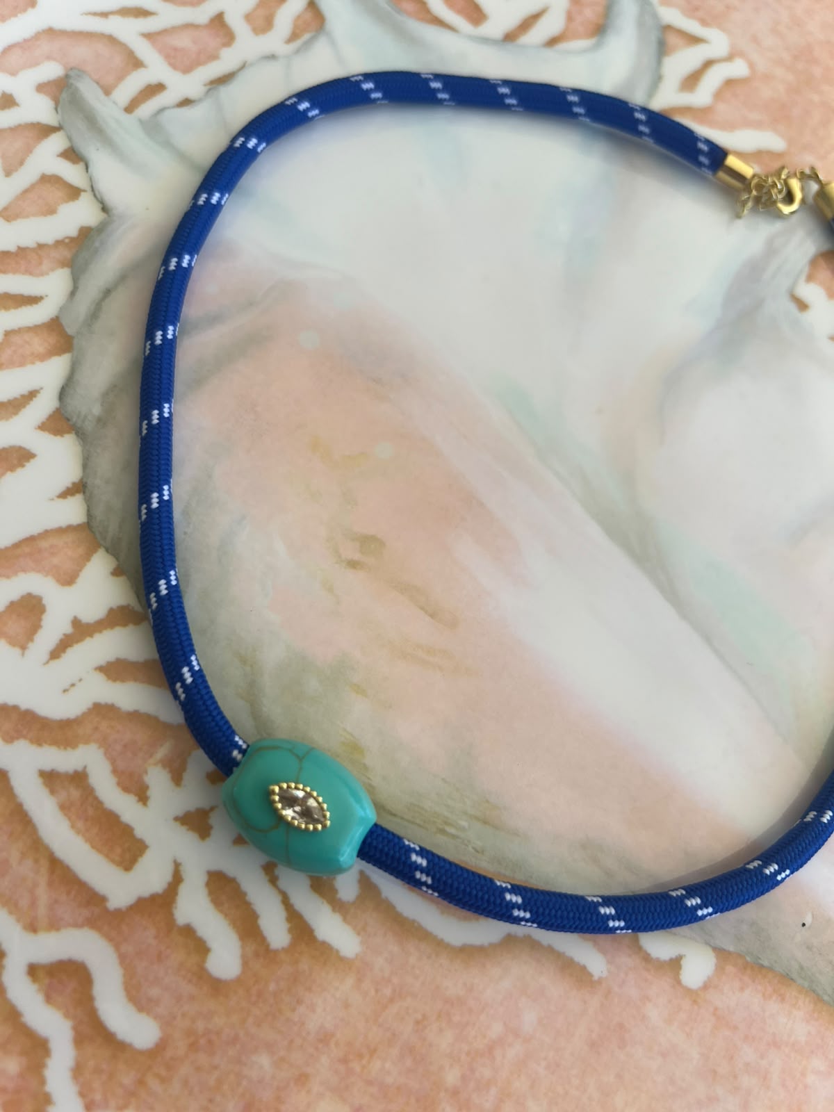 Cordon Stone Necklace