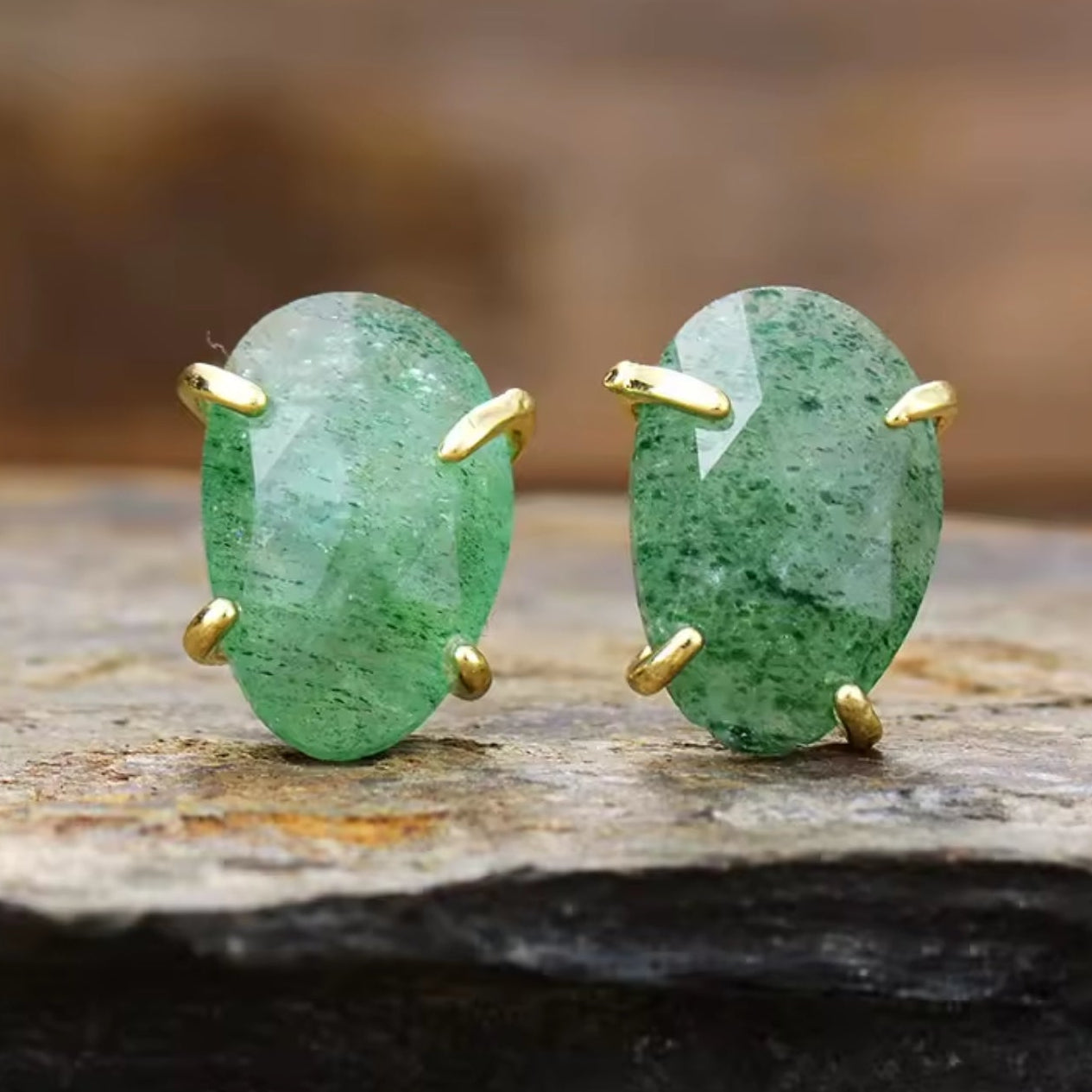 Piedra Minimal Earring
