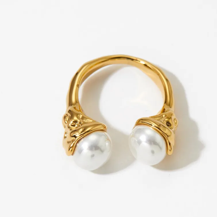 Opean Pearl Ring