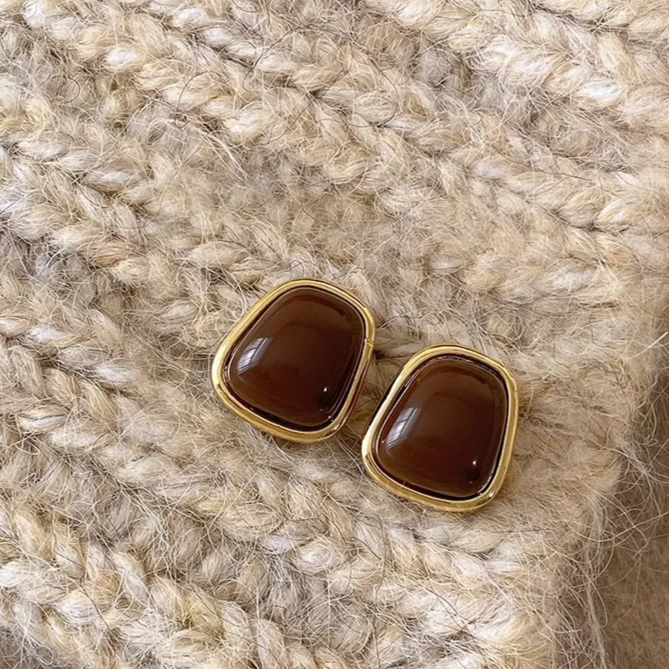 Retro Earring