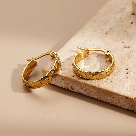 Minimalista Redondo Hoops Earrings