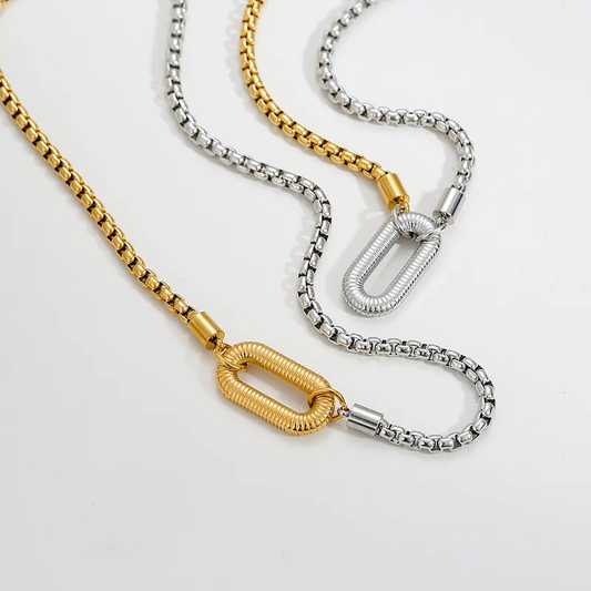 Punkid Necklace