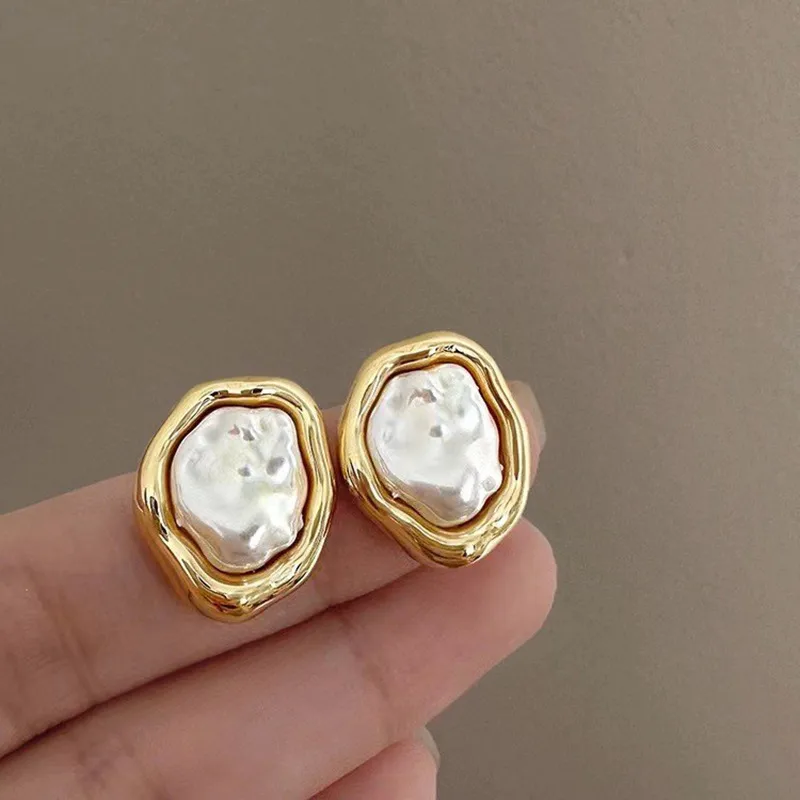 Aguja de Plata Earring