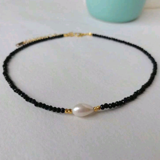 Crystal Pearl Neckalce