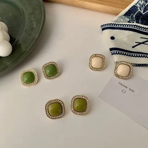 Cate Earring