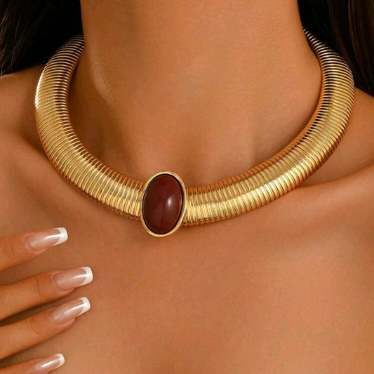 Strit Necklace