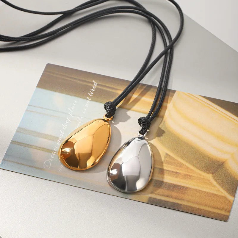Cord Titan Necklace