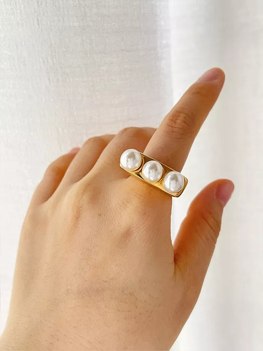 Triplunar Ring