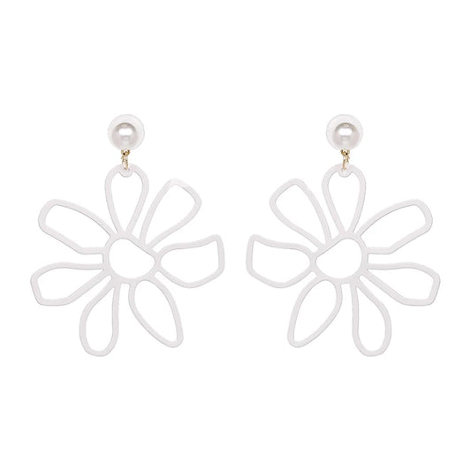 Accesorios de moda Aretes en tendencia fashion - Encuentralos en Lorela